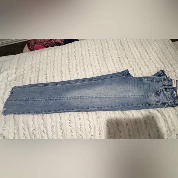Aritzia Denim Forum The Arlo High Rise Straight size 23 - Picture 4 of 8